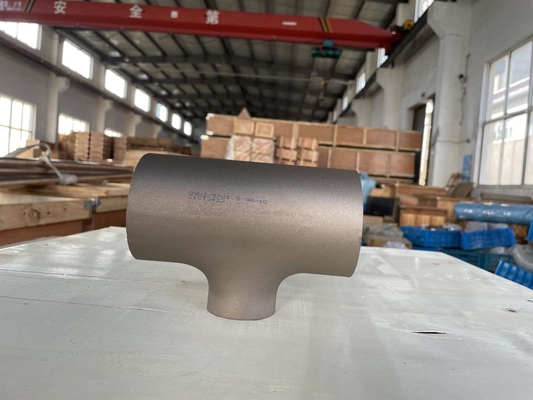 EQUAL TEE, SW, 2 &quot;X 1 1/2&quot; WT=2 मिमी 20 BARG, EEMUA 146 SEC.2 ASTM B151 UNS C70600 टी