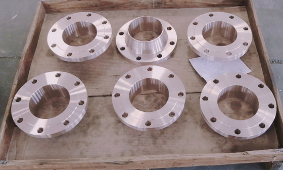 मिश्र धातु इस्पात निकला हुआ किनारा लंबे WN FF ASME B16.5 150 # WT 2.5 Mm 2 &quot;कुनी 9010