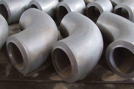 Astm कार्बन स्टील A335 P11 P22 P91 सीमलेस स्टील एल्बो ट्यूब फिटिंग 273 X 12.7mm वेल्डेड बेंड अलॉय स्टील एल्बो पाइप
