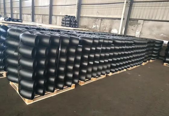ASTM A234 WP5 मिश्र धातु स्टील पाइप फिटिंग सीमलेस 90 डिग्री LR DN120 Sch160 ब्लैक एल्बो