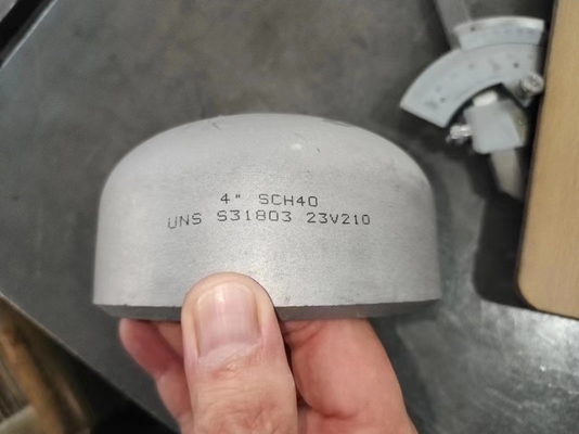 सुपर डुप्लेक्स पाइप फिटिंग कैप BW ASME B16.9 SMLS 4&quot; SCH40S पाइप फिटिंग