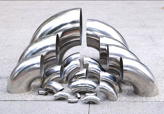 एएसटीएम बी366 फोर्ज्ड स्टील प्लग 4" मेल थ्रेडेड पाइप प्लग अलॉय स्टील पाइप फिटिंग