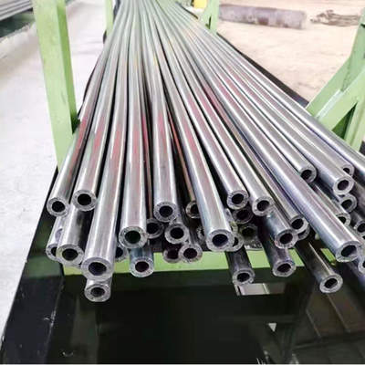 धातु निकेल क्रोमियम चांदी मिश्र धातु Inconel 600 625 825 विमानन और रासायनिक प्रसंस्करण के लिए निकेल मिश्र धातु ट्यूब पाइप