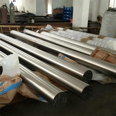 गर्म लुढ़का हुआ ईएएफ एलएफ वीडी मिश्र धातु स्टील गोल पट्टी संक्षारण प्रतिरोध एनील्ड कठोरता 170-207