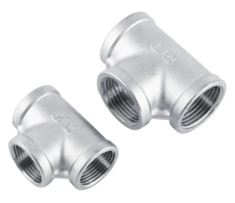 ASME B16.9 थ्रेडेड टी वैरिएबल साइज़ NPS1/2"-60" से लेकर फास्ट डिलीवरी कम MOQ अनुकूलन योग्य सामग्री जैसे कार्बन स्टील स्टेनलेस स्टील