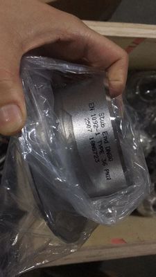 डुप्लेक्स स्टेनलेस स्टील फिटिंग एन 1092 - 1 पीएन 10 डीएन 50 टाइप 36 यूएनएस एस 32750 स्टब एंड