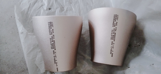 मिश्र धातु स्टील पाइप फिटिंग सीमलेस बट वेल्डिंग रिड्यूसर 4 