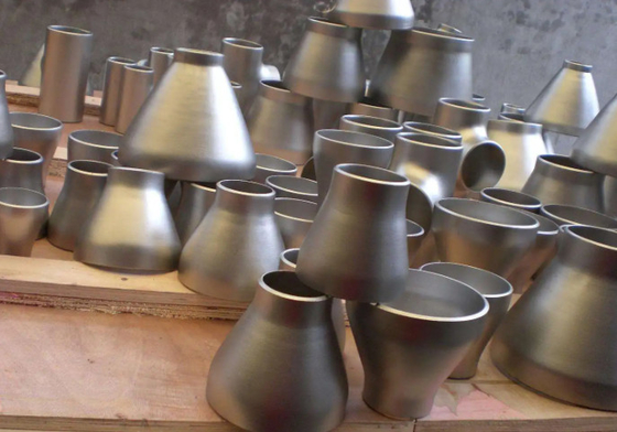 स्टील पाइप फिटिंग रेड्यूसर बट वेल्डिंग फिटिंग ए 403 ग्रेड WP347 कॉन रेड्यूसर